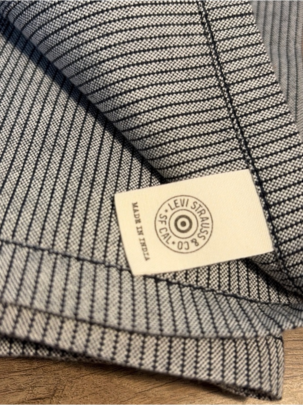Levi Strauss & Co. 4 Pack Black & White Striped 100% Cotton Napkin Set - Picture 2 of 3